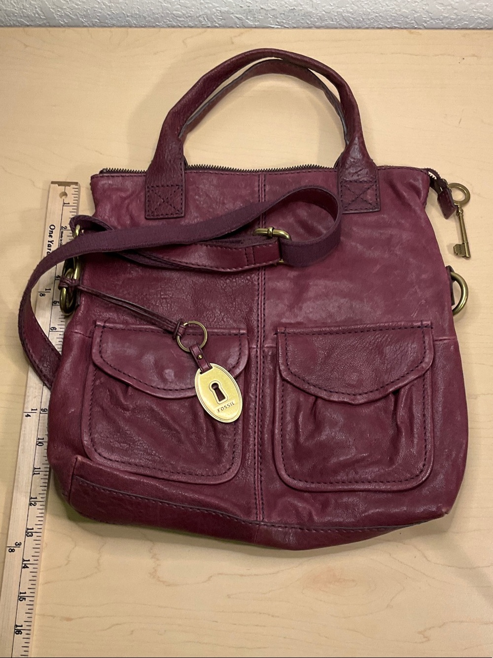 Fossil Leather Shoulder Tote in Berry Plum